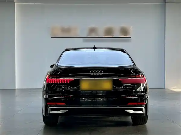 Audi A6L 2023