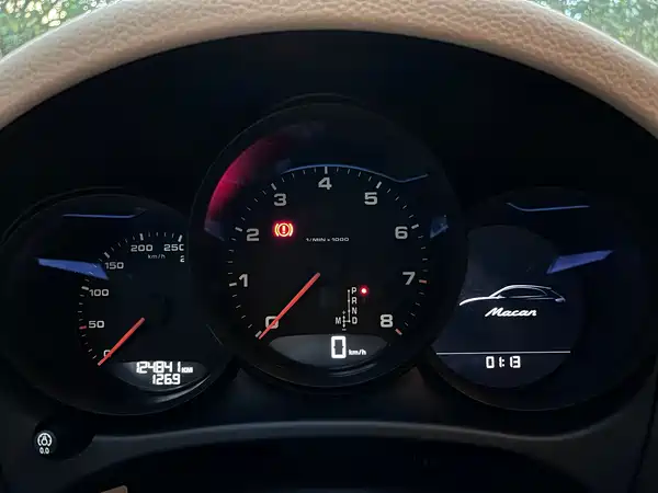 Porsche Macan 2016