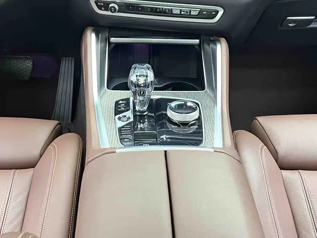 BMW X6 2023 — фото 17