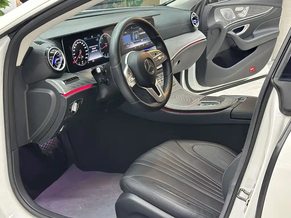 Mercedes-Benz CLS 2020 — фото 2