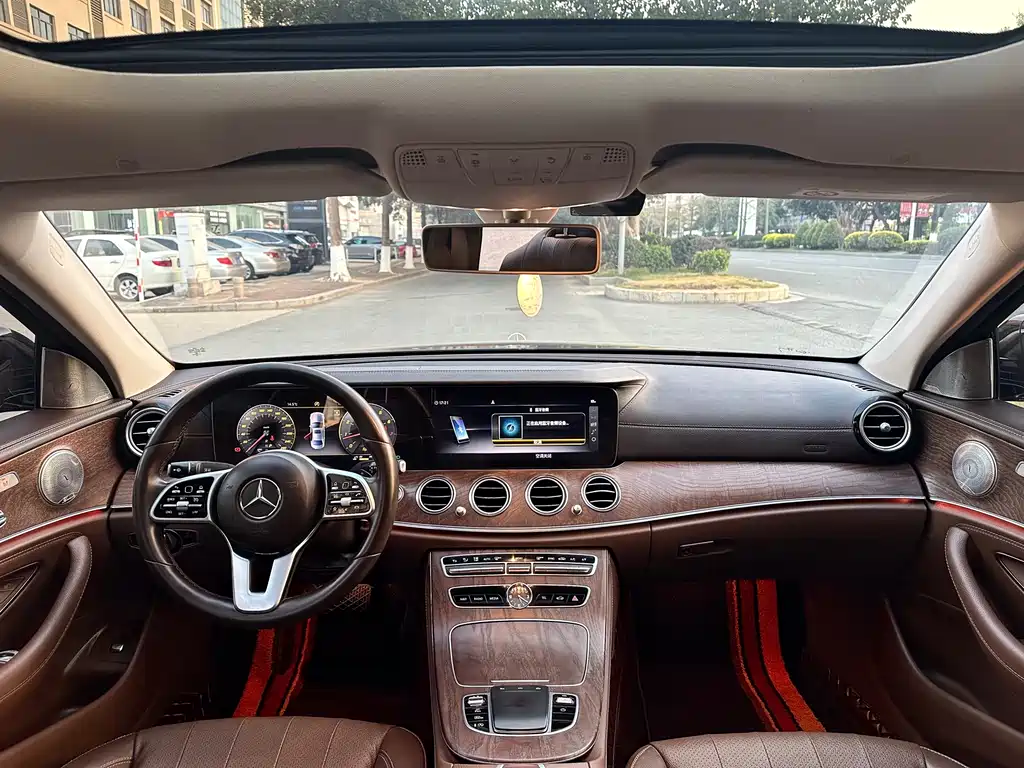 Mercedes-Benz E-Class 2018 — фото 6