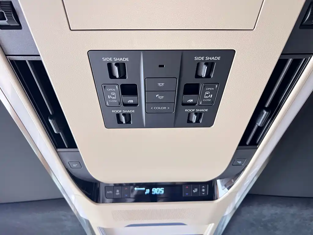 Toyota Alphard 2025 — фото 35
