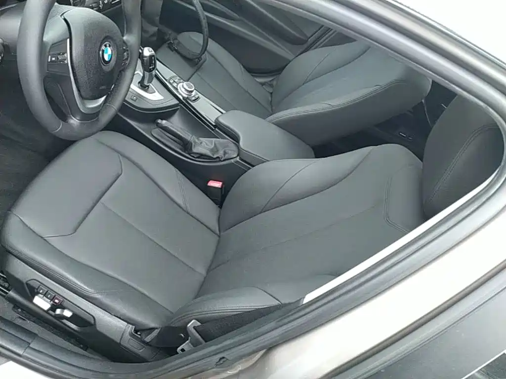 BMW 3 Series 2016 — фото 15
