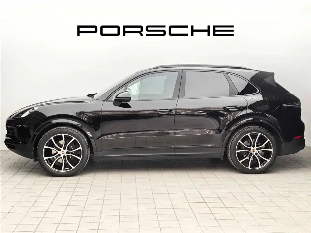 Porsche Cayenne Hybrid 2023 — фото 5
