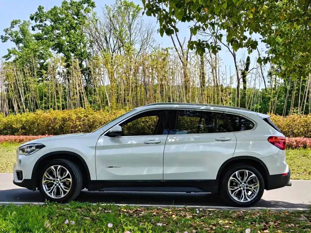 BMW X1 2018 — фото 3