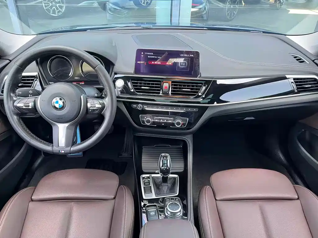 BMW 1 Series 2021