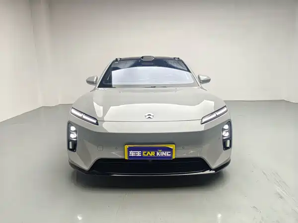 NIO ET5 2025