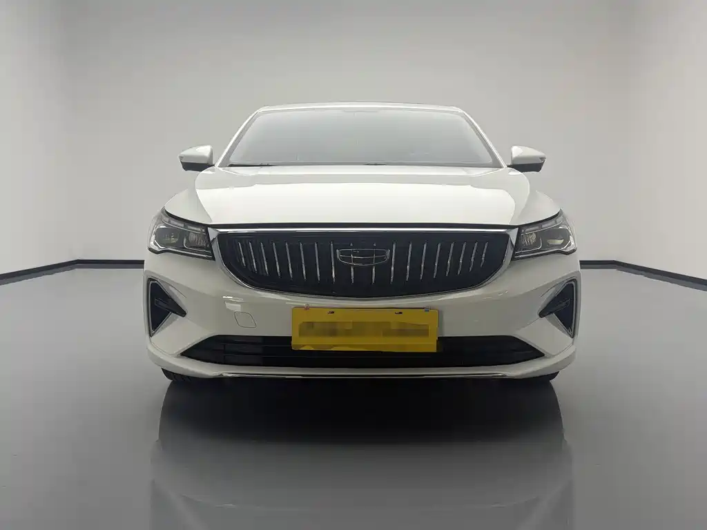 Geely Emgrand 2023 — фото 2