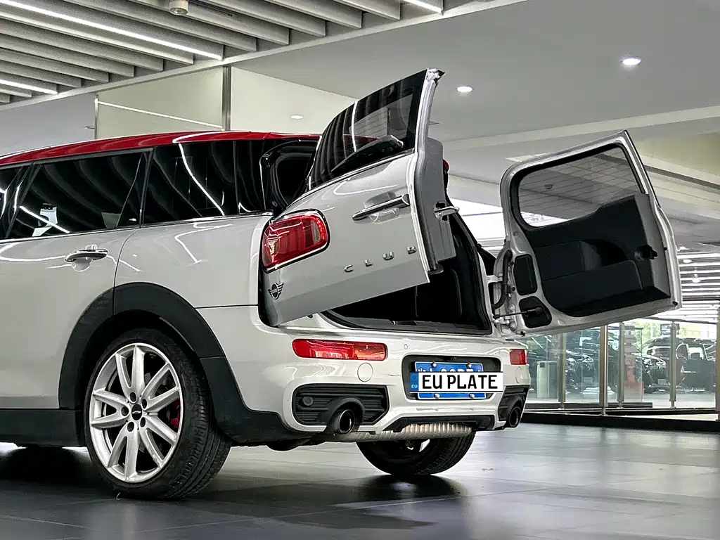 MINI JCW Clubman 2019 — фото 18