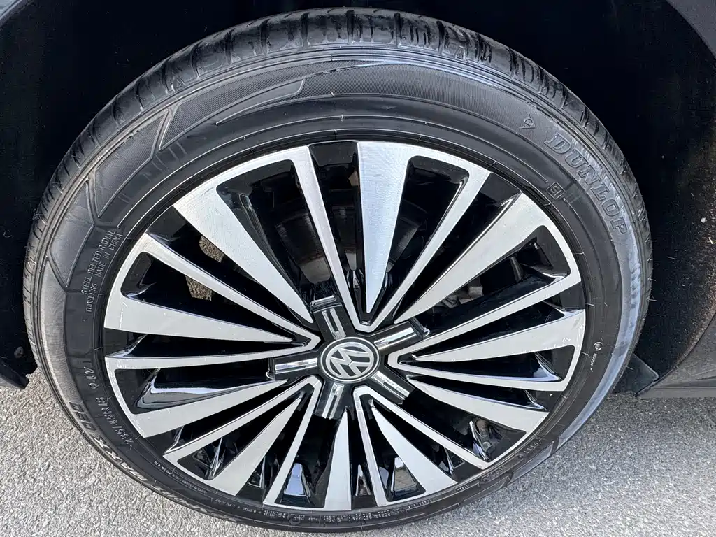 Volkswagen Passat 2020 — фото 14