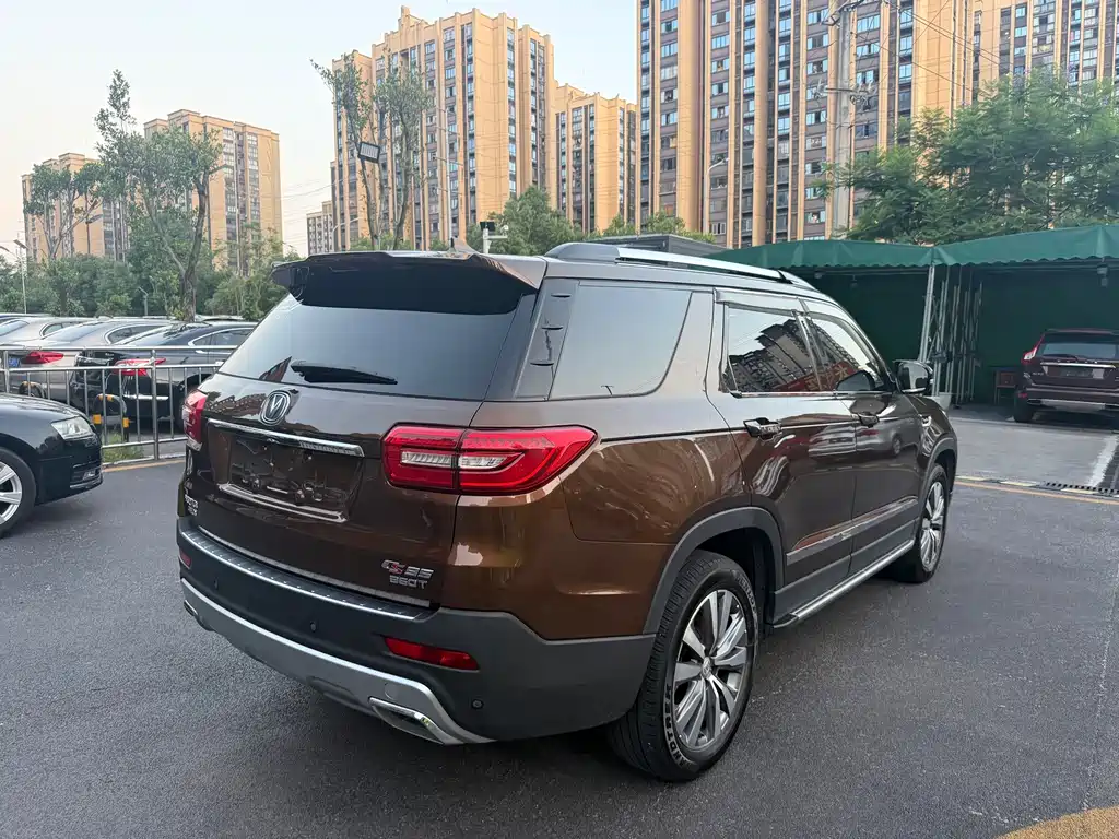 Changan CS95 2017 — фото 14