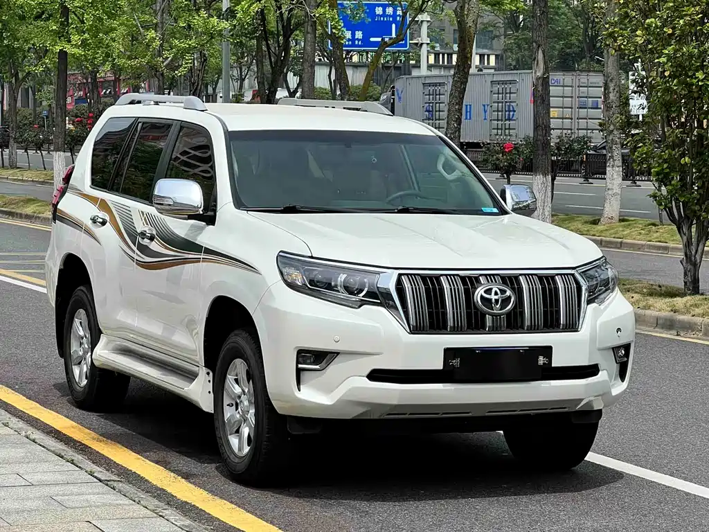 Toyota Prado 2019 — фото 3