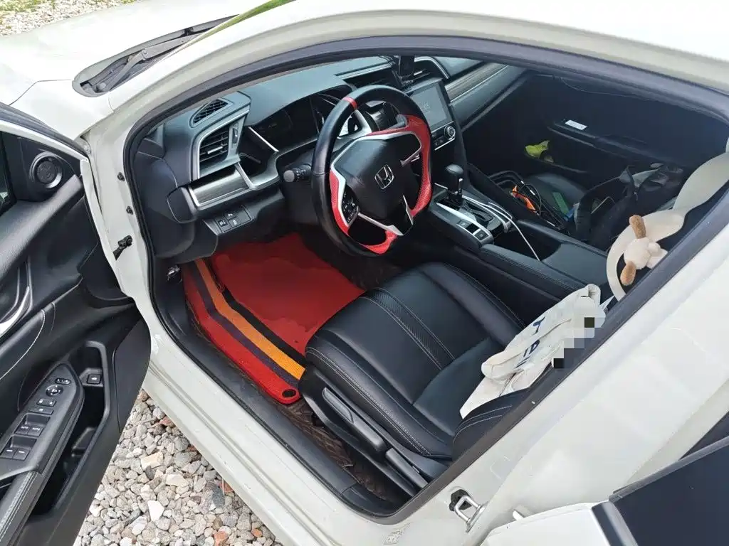Honda Civic 2021 — фото 17