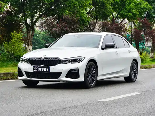 BMW 3 Series 2021