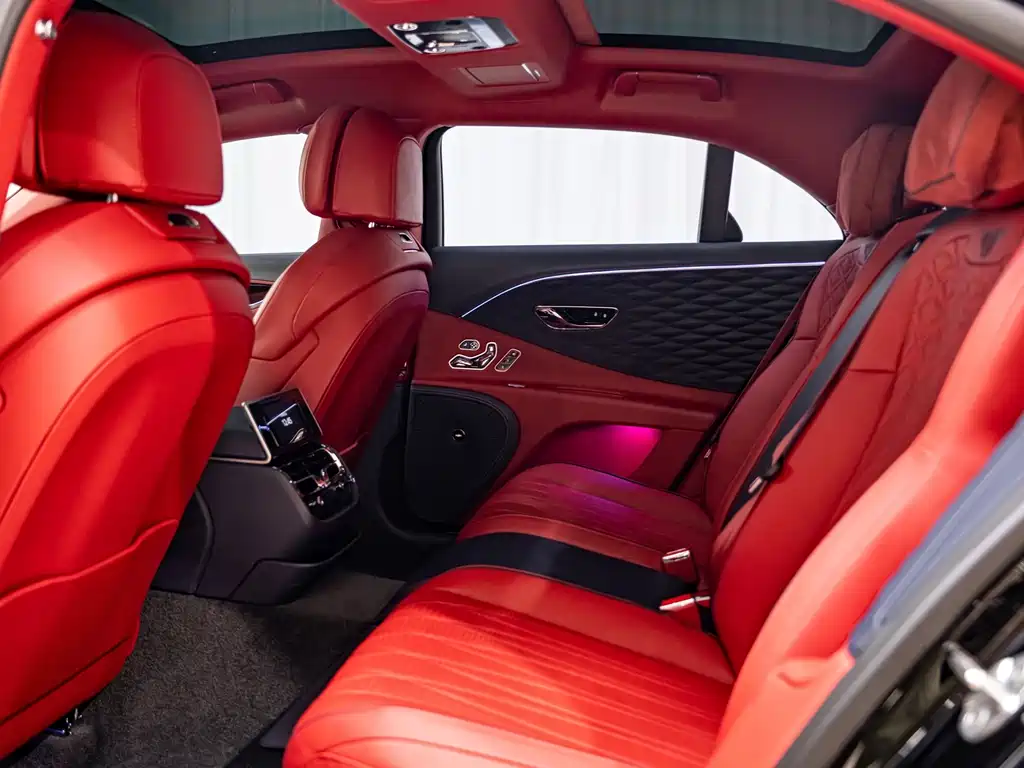 Bentley Flying Spur 2022 — фото 14