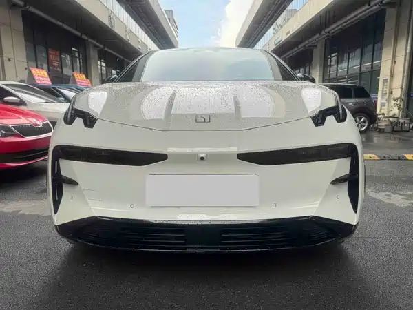 Zeekr X 2023