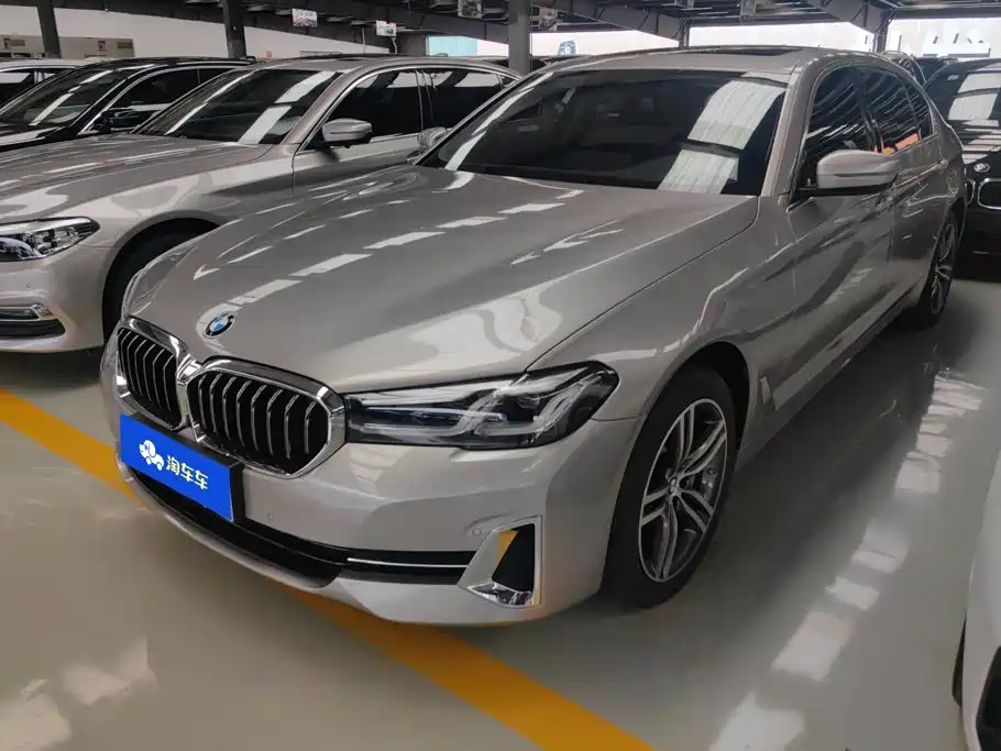 BMW 5 Series 2023