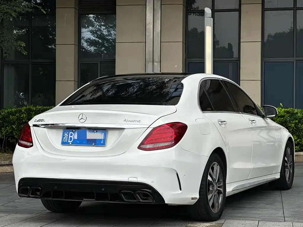 Mercedes-Benz C-Class 2017 — фото 11