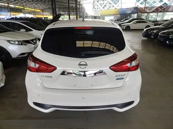 Nissan Tiida 2018