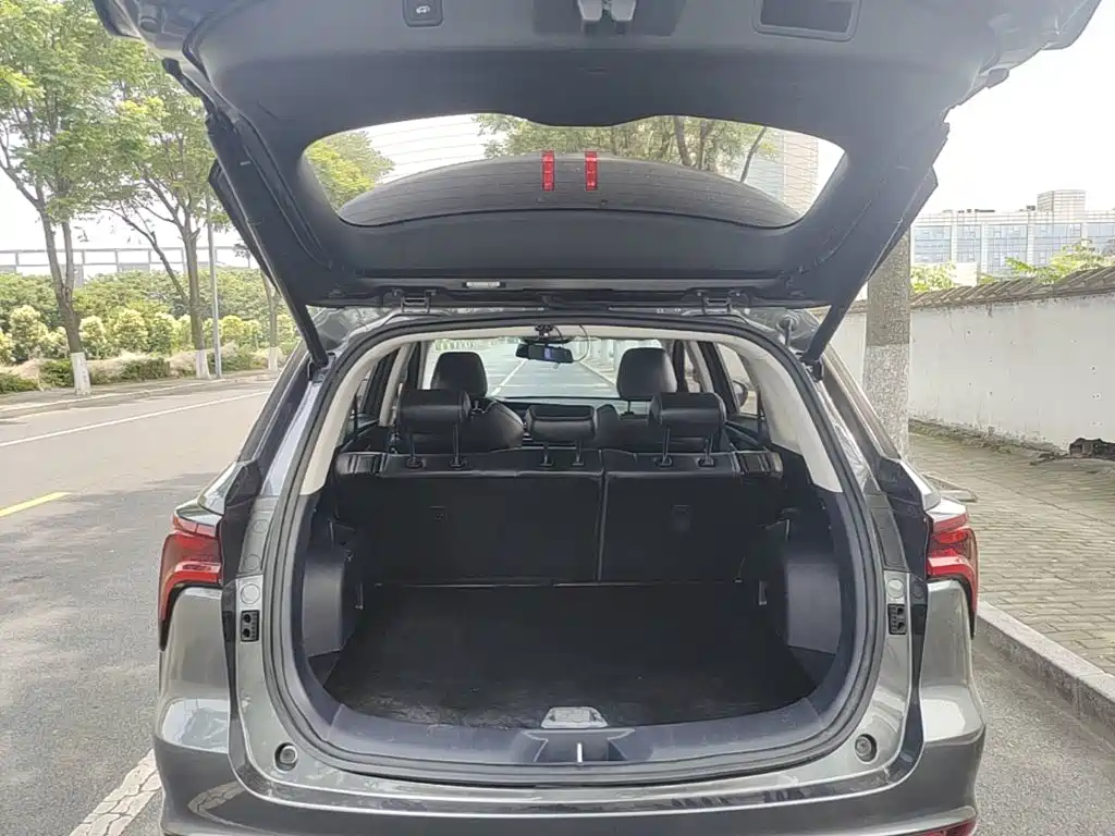 Changan CS75 PLUS 2019 — фото 19