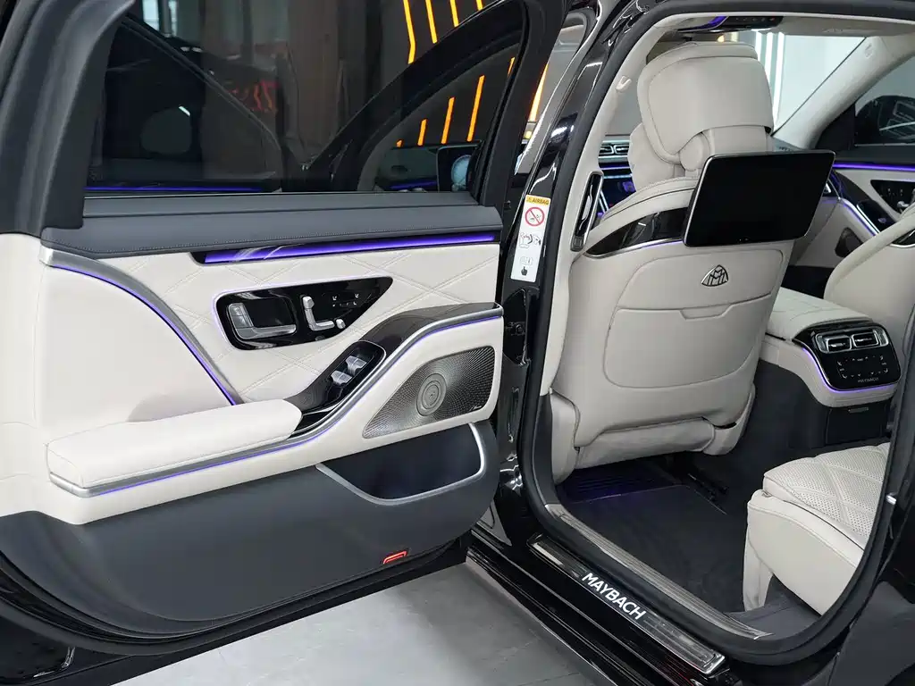 Mercedes-Benz Maybach S-Class 2024 — фото 17