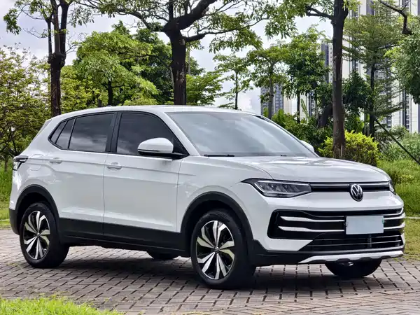 Volkswagen Tharu 2025