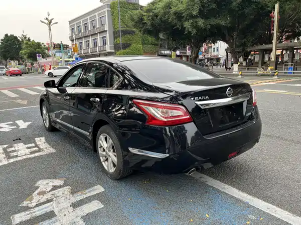 Nissan Teana 2015