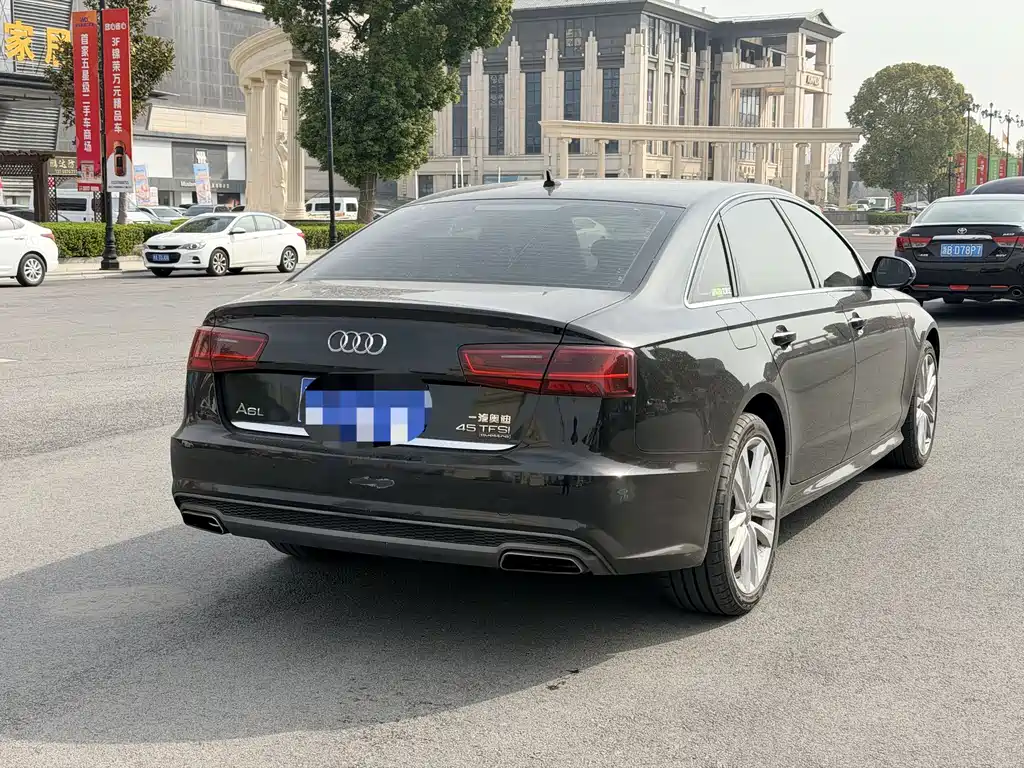 Audi A6L 2018 — фото 16