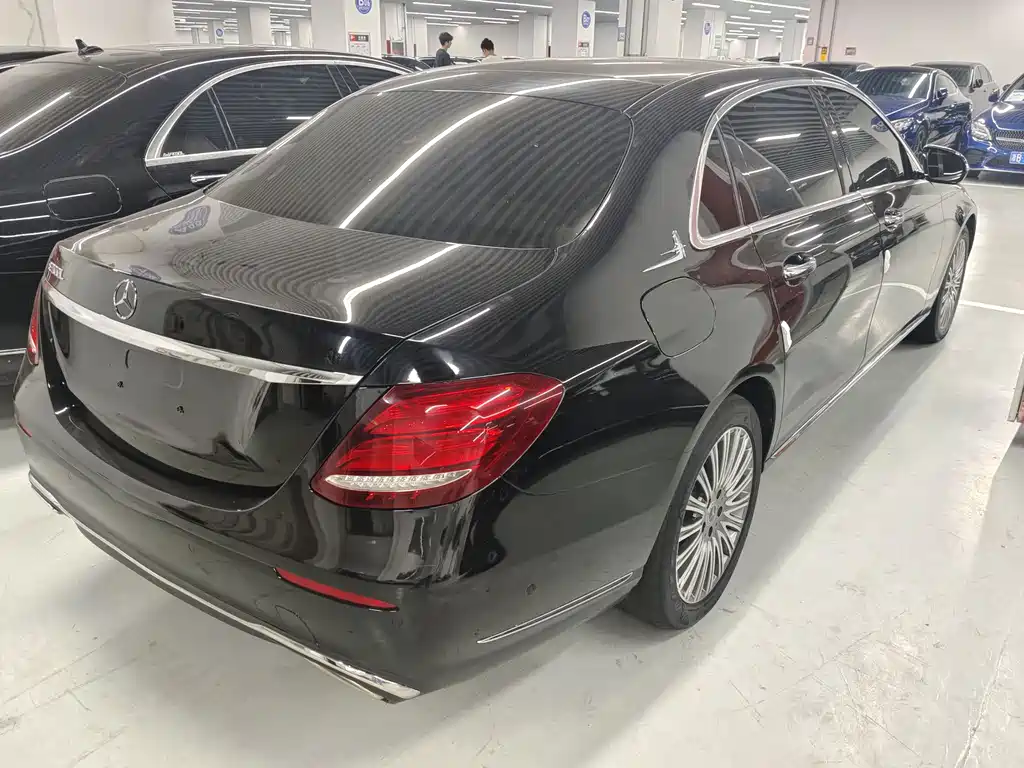Mercedes-Benz E-Class 2020 — фото 4