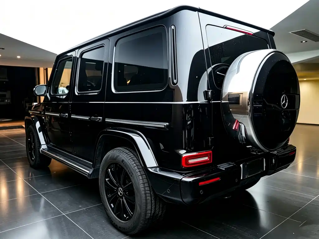 Mercedes-Benz G-Class 2023 — фото 9