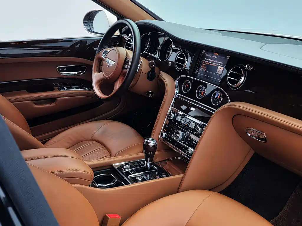 Bentley Mulsanne 2012 — фото 24