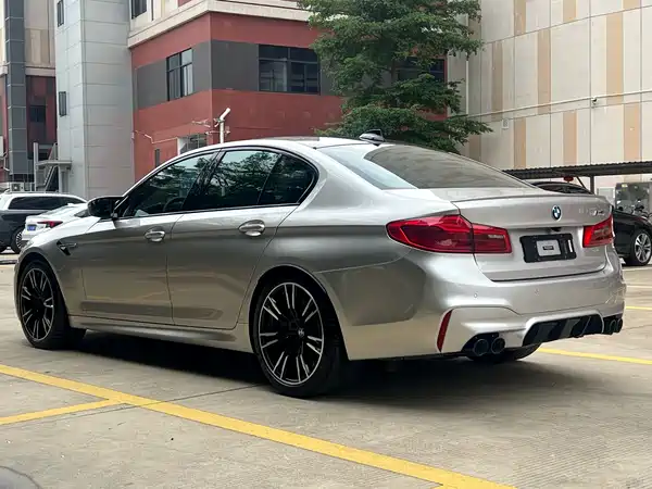 BMW M5 2018