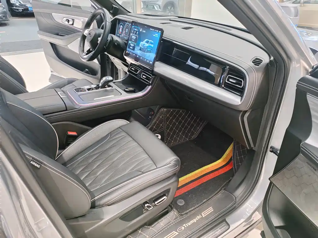 GAC Motor Trumpchi GS8 2023 — фото 10