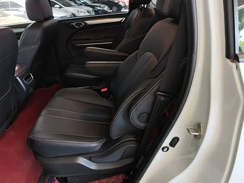 GAC Motor Trumpchi M6 2023 — фото 24