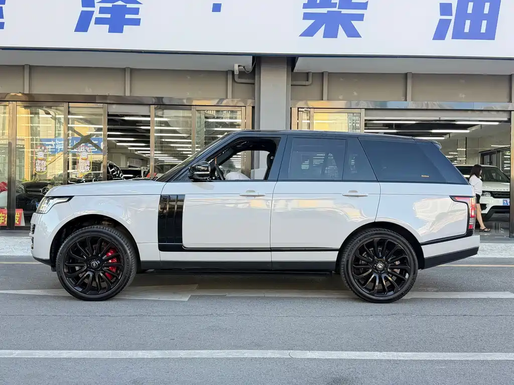 Land Rover Range Rover 2017 — фото 11