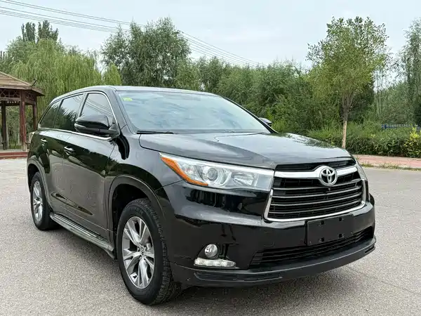Toyota Highlander 2015