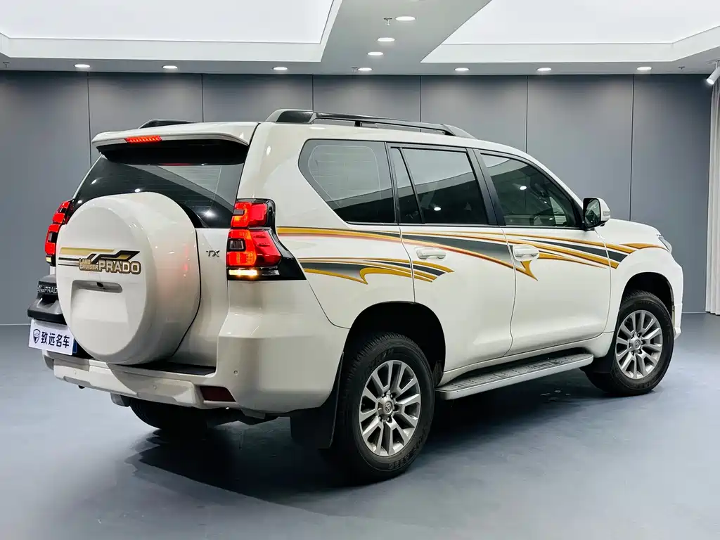 Toyota Prado 2019 — фото 4