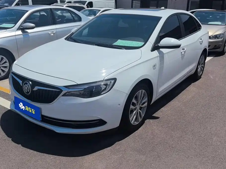 Buick Excelle 2019 — фото 1