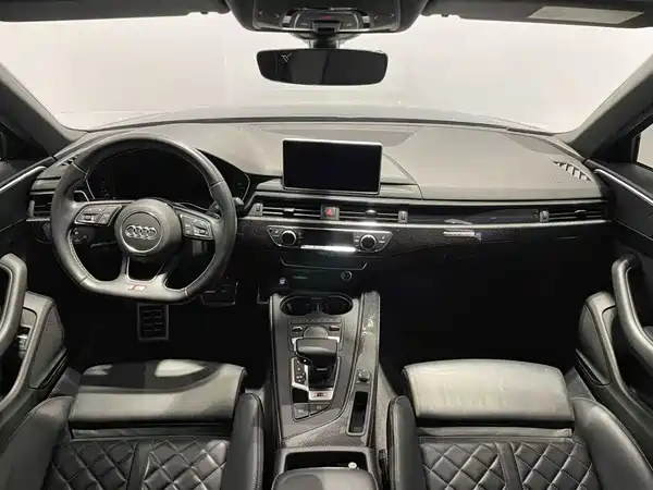 Audi S4 2019