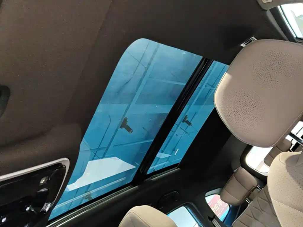 Chery Tiggo 8 PLUS C-DM 2025 — фото 18