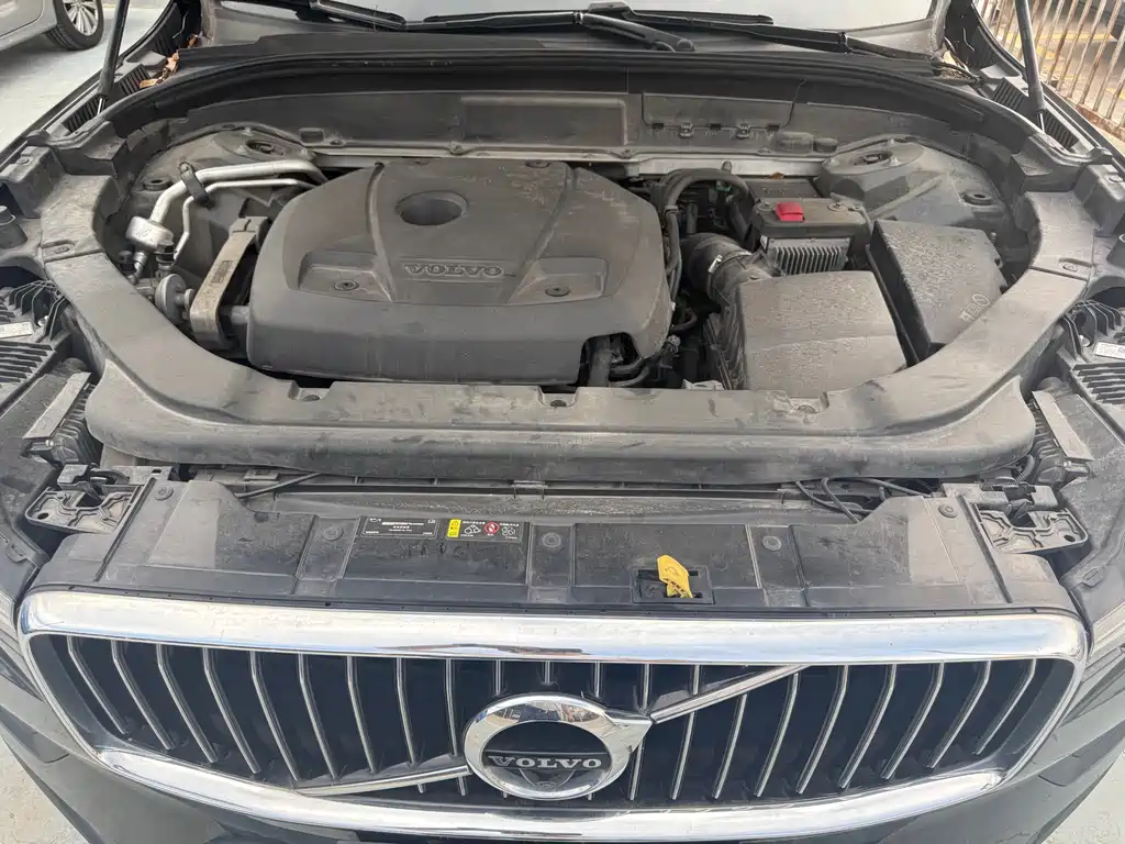 Volvo XC60 2019 — фото 17