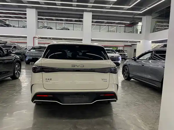 BYD Seal 06 DM-i Travel Edition 2025