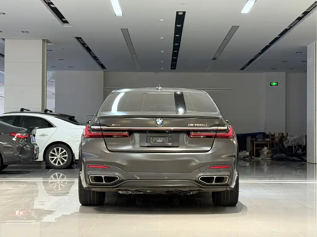 BMW 7 Series 2020 — фото 14