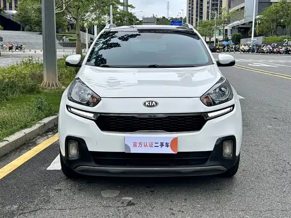 Kia KX3 2016