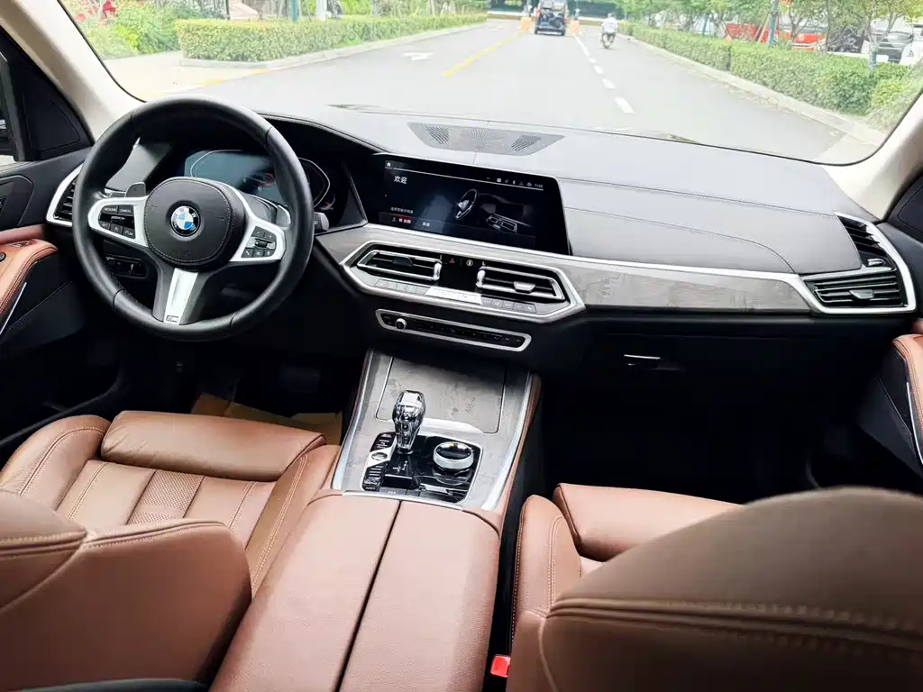 BMW X5 2021 — фото 9