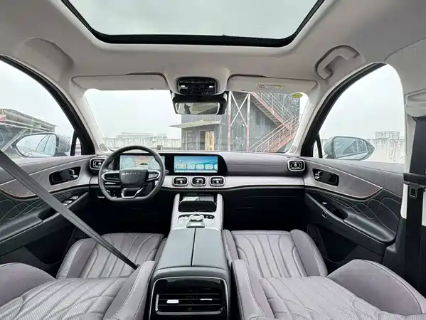 Chery Tiggo 9 C-DM 2025