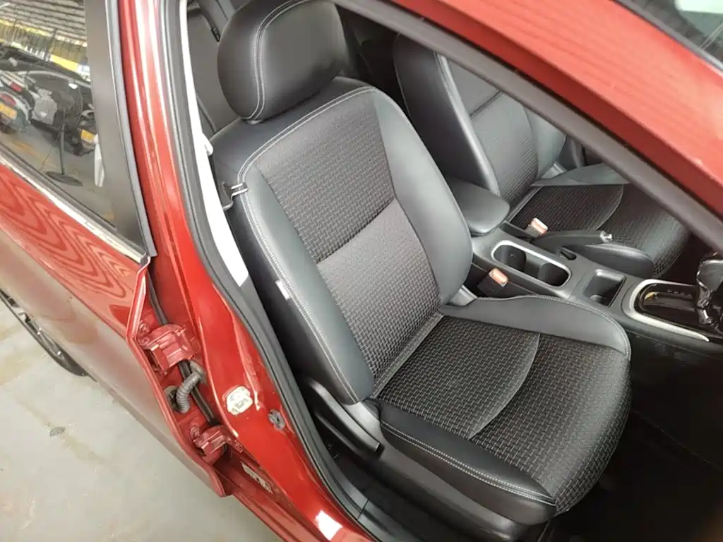 Nissan Tiida 2019 — фото 25