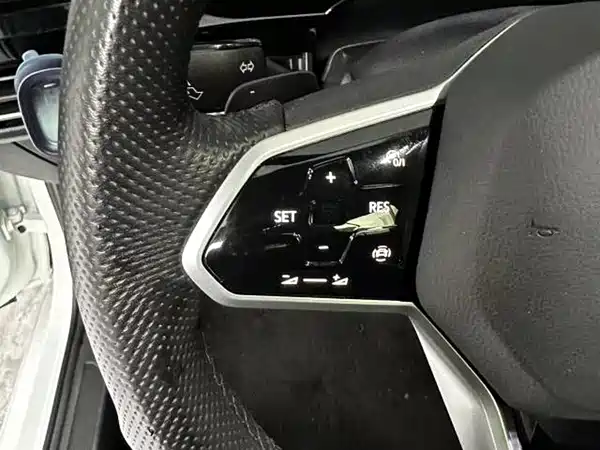 Volkswagen Golf 2022