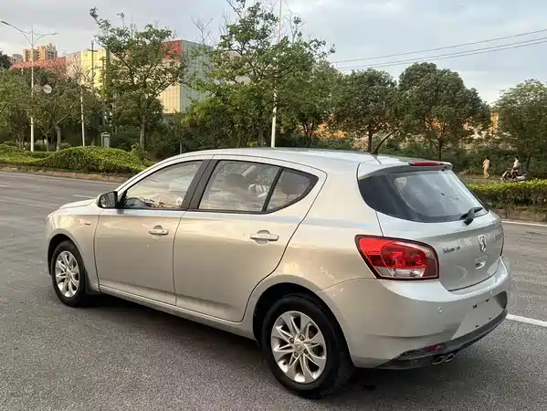 Baojun 610 2014