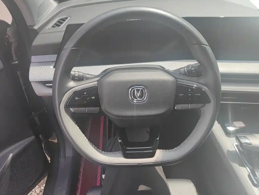 Changan CS75PLUS 2023 — фото 15
